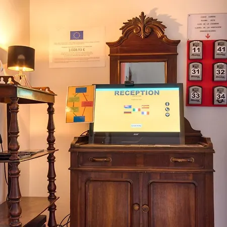 Palazzo Rivola Guest house