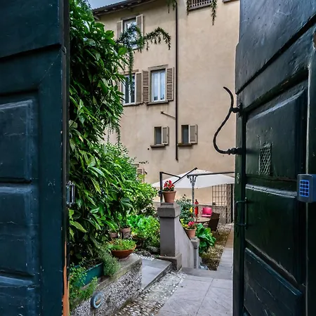 Palazzo Rivola Гостевой дом