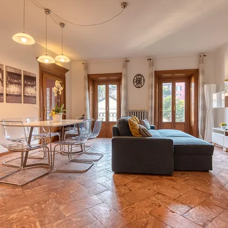 Palazzo Rivola Бергамо