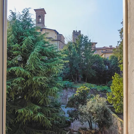 Guest house Palazzo Rivola 4*
