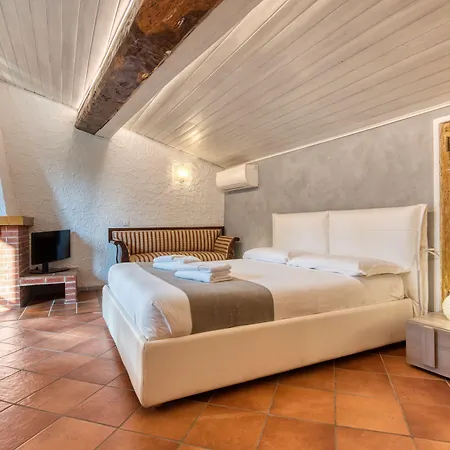 Palazzo Rivola 4* Bergame