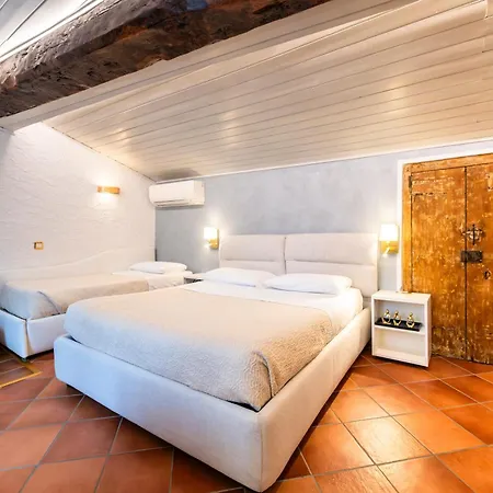 Palazzo Rivola Guest house