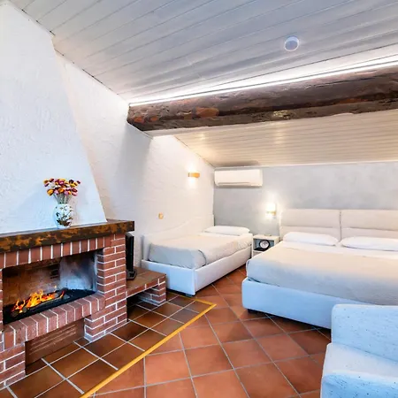 Guest house Palazzo Rivola 4*